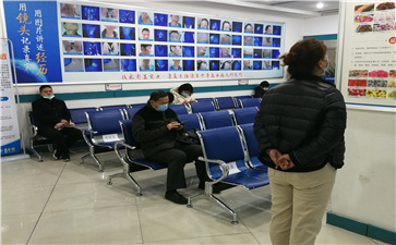 雷鸣介绍青岛白癫风那些医院能治 雷鸣介绍青岛白癫风那些医院能治