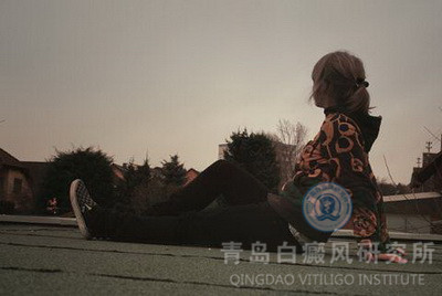 白癜风一般有什么症状体现要诊断呢